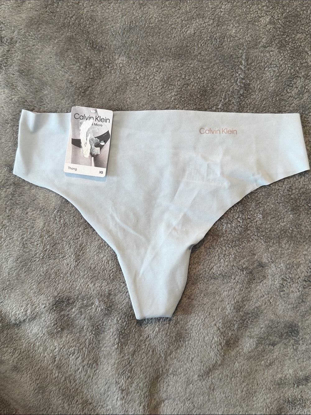 🖤 Calvin Klein Seamless Thong Panties NWT